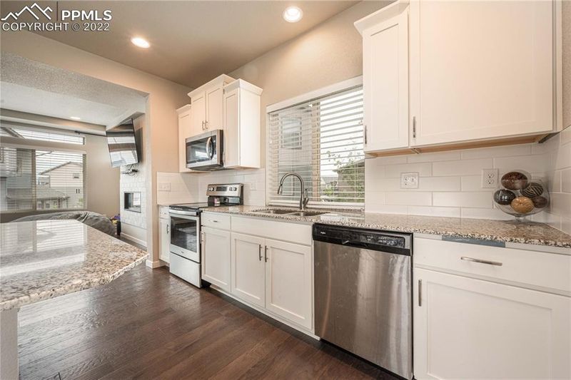 6625 Shadow Star Dr, Colorado Springs, CO 80927