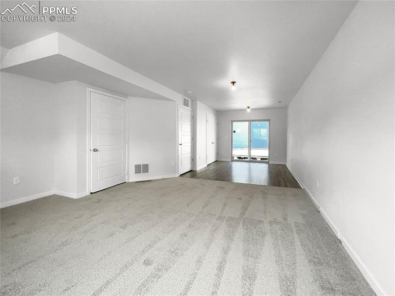 6630 Thicket Pass Ln, Colorado Springs, CO 80927