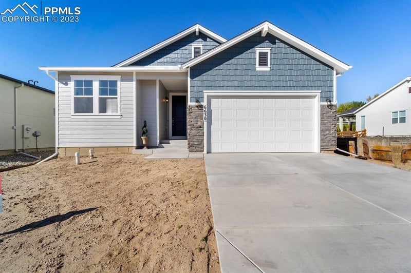 6630 Vistancia Ave, Colorado Springs, CO 80922