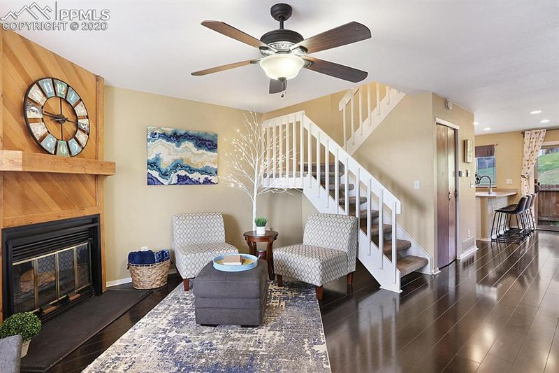6636 Overland Dr, Colorado Springs, CO 80919
