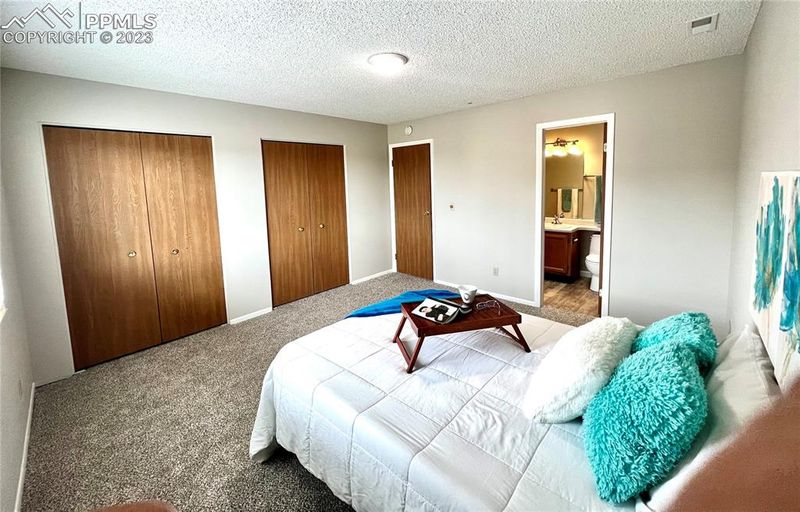 6637 Bobtail Dr, Colorado Springs, CO 80911