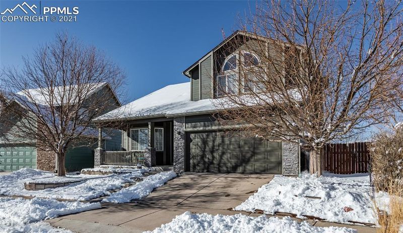 6644 Snowy Range Dr, Colorado Springs, CO 80923