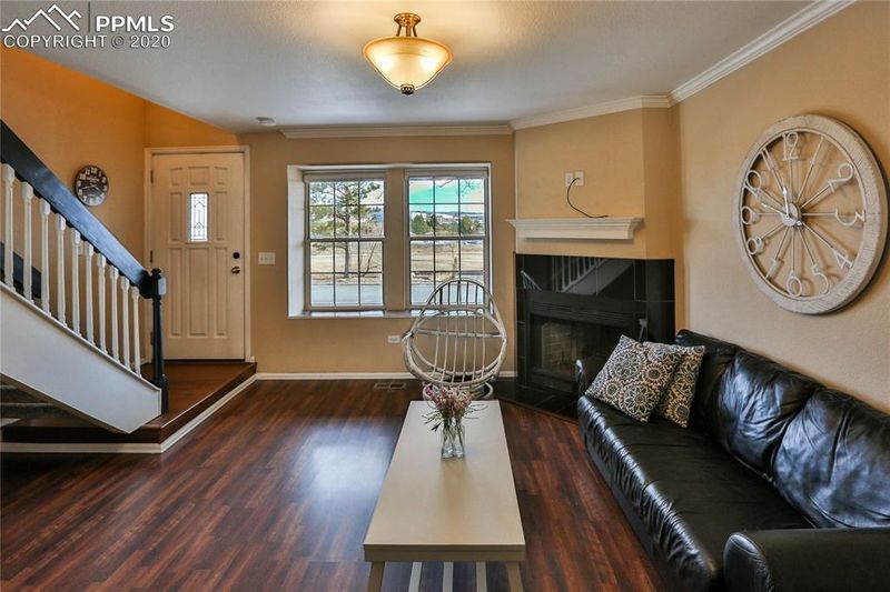 6646 Overland Dr, Colorado Springs, CO 80919