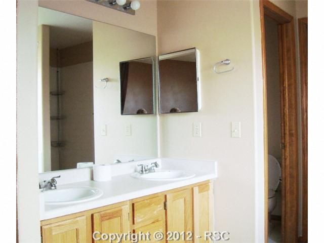 6647 Sleeping Giant Dr, Colorado Springs, CO 80923
