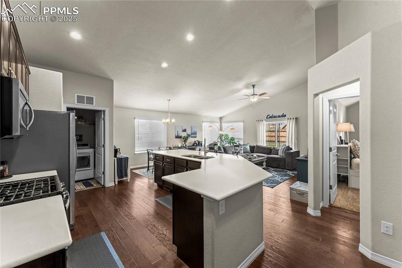 6647 Weiser Dr, Colorado Springs, CO 80925