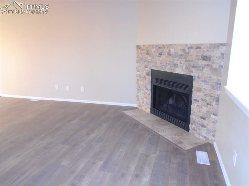 6649 Proud Eagle Ct, Colorado Springs, CO 80915