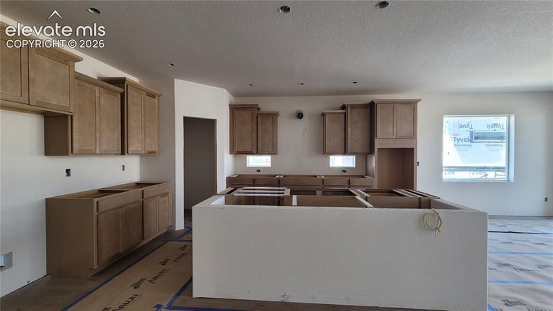 6652 Miro Ln, Colorado Springs, CO 80924