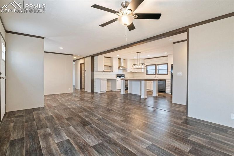 6653 Middlefield Ct, Colorado Springs, CO 80928