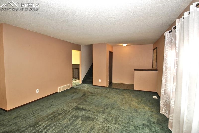 6655 Lange Cir, Colorado Springs, CO 80918