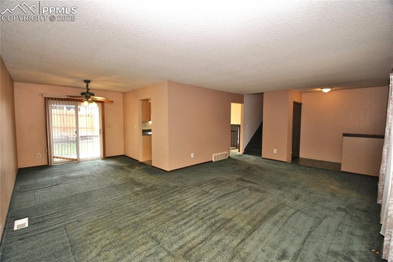 6655 Lange Cir, Colorado Springs, CO 80918