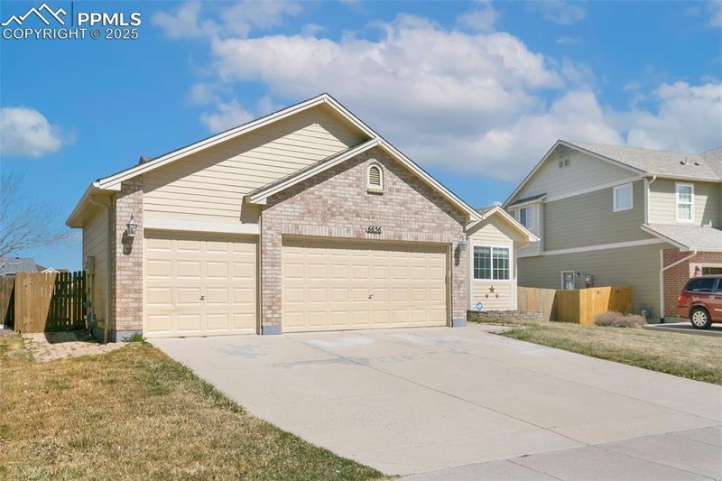 6656 Cabana Cir, Colorado Springs, CO 80923