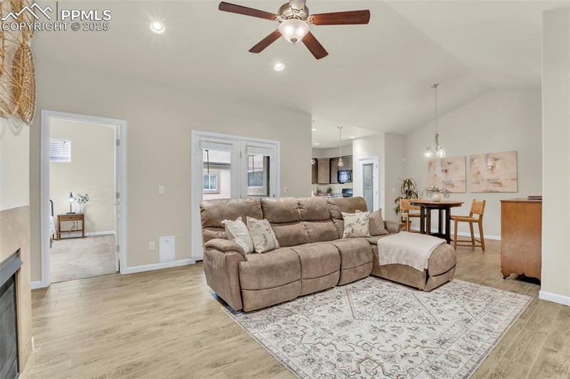 6658 Folsom Hts, Colorado Springs, CO 80923