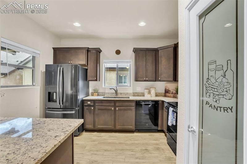 6658 Folsom Hts, Colorado Springs, CO 80923