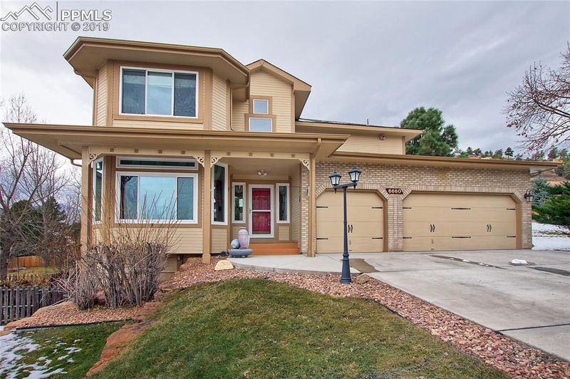 6660 Sky Hawk Ct, Colorado Springs, CO 80919