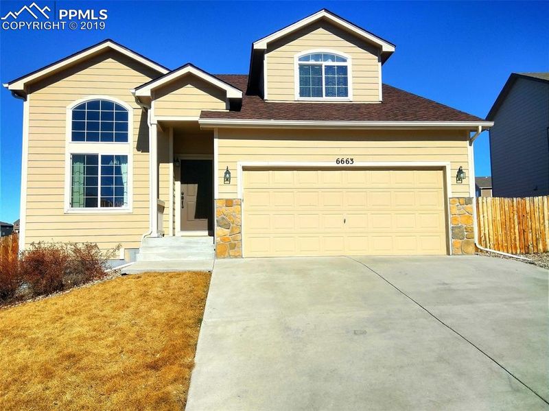 6663 Passing Sky Dr, Colorado Springs, CO 80911
