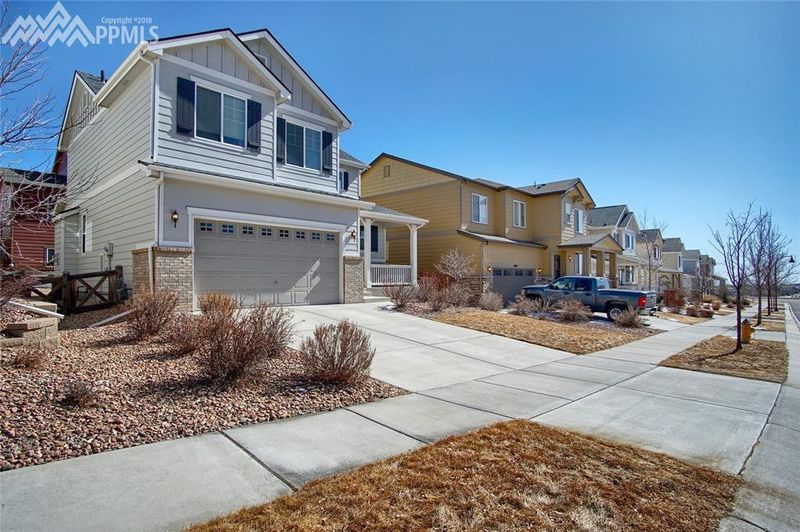 6669 Maple Stone Ln, Colorado Springs, CO 80927