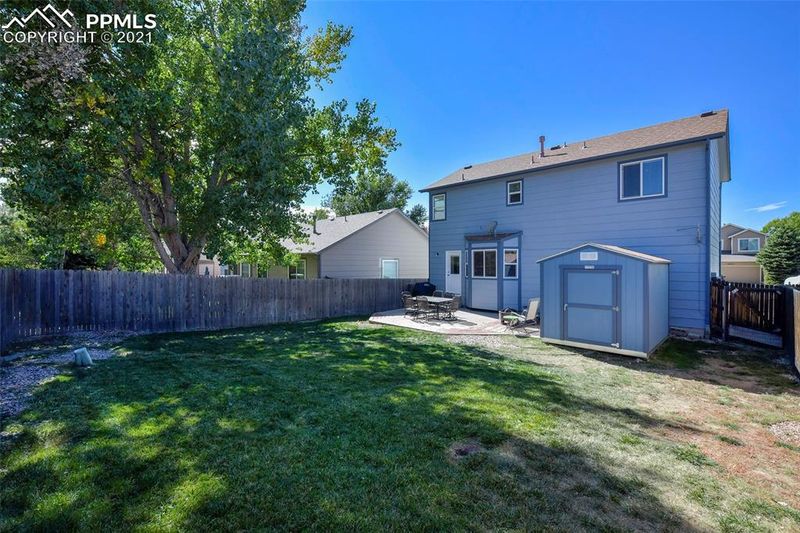 6673 Sleeping Giant Dr, Colorado Springs, CO 80923