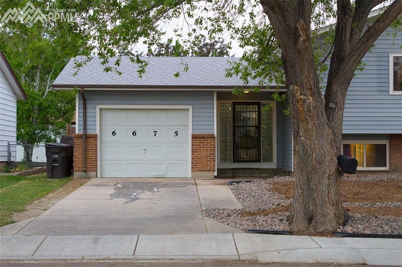 6675 Defoe Pl, Colorado Springs, CO 80911