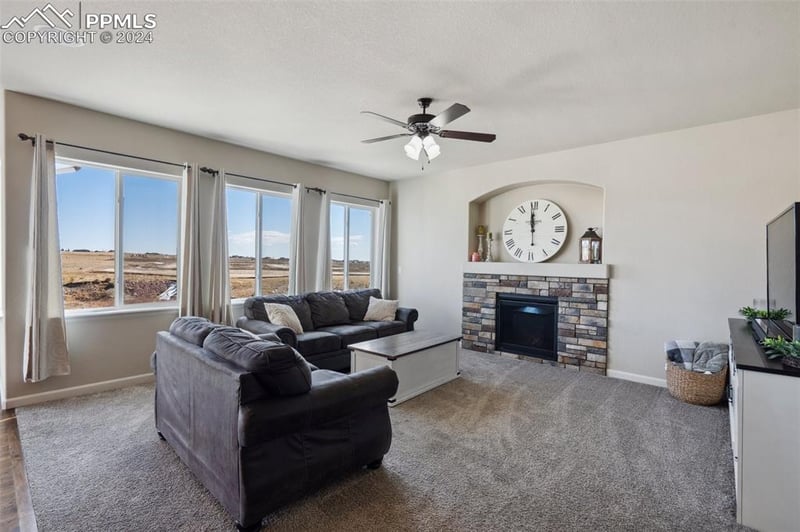 6676 Cubbage Dr, Colorado Springs, CO 80924