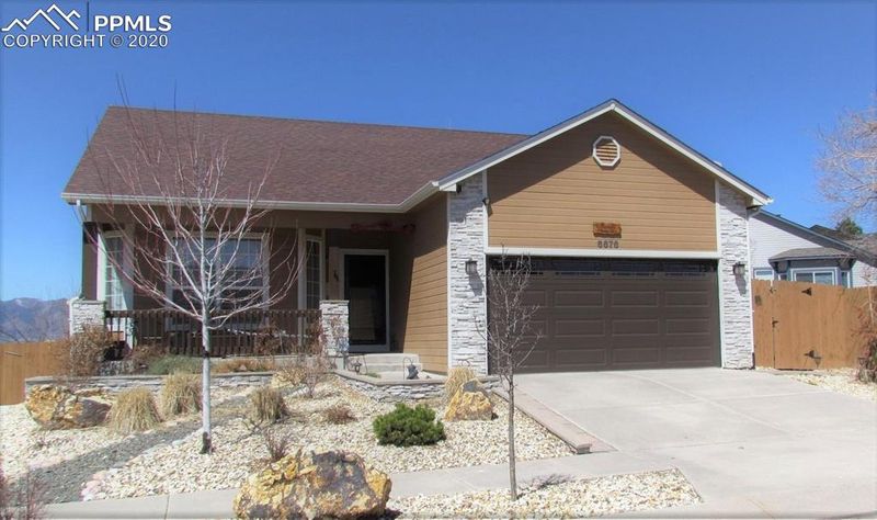 6676 Snowy Range Dr, Colorado Springs, CO 80923