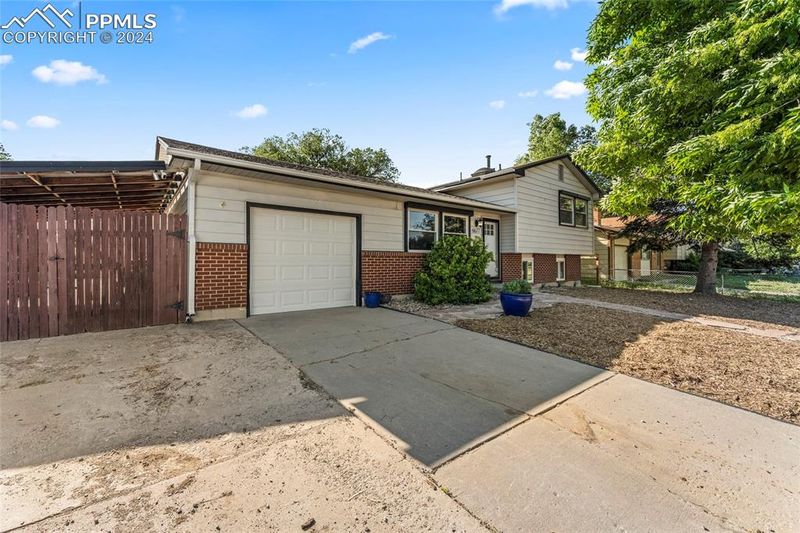 6677 Fielding Ter, Colorado Springs, CO 80911