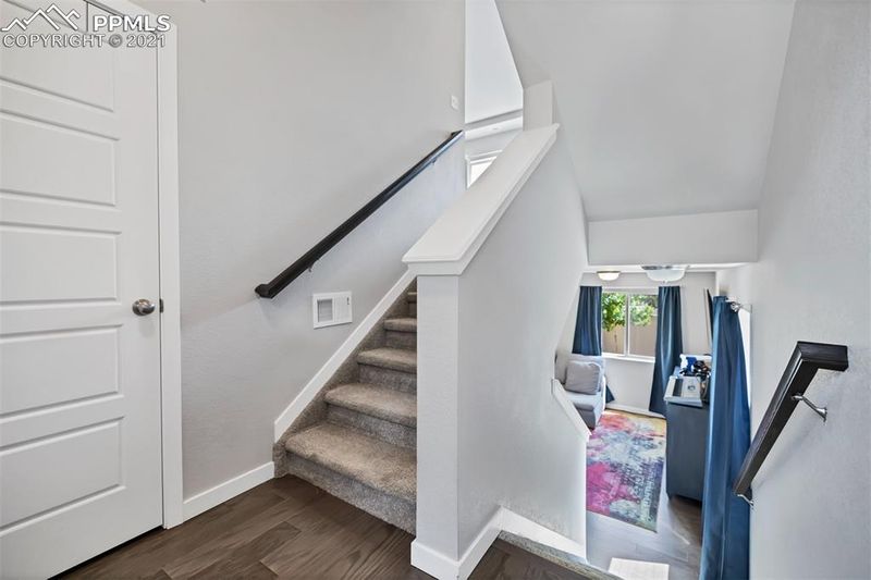 6683 Thicket Pass Ln, Colorado Springs, CO 80927