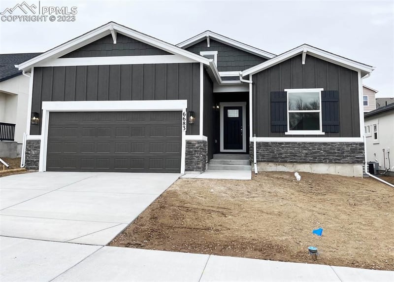 6683 Vistancia Ave, Colorado Springs, CO 80922