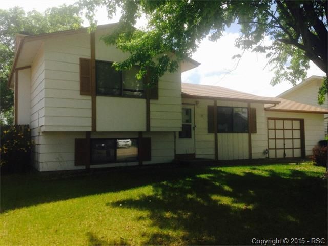 6685 Brook Forest Dr, Colorado Springs, CO 80911
