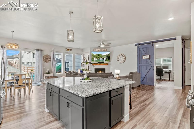 6698 Enclave Vista Loop, Colorado Springs, CO 80924