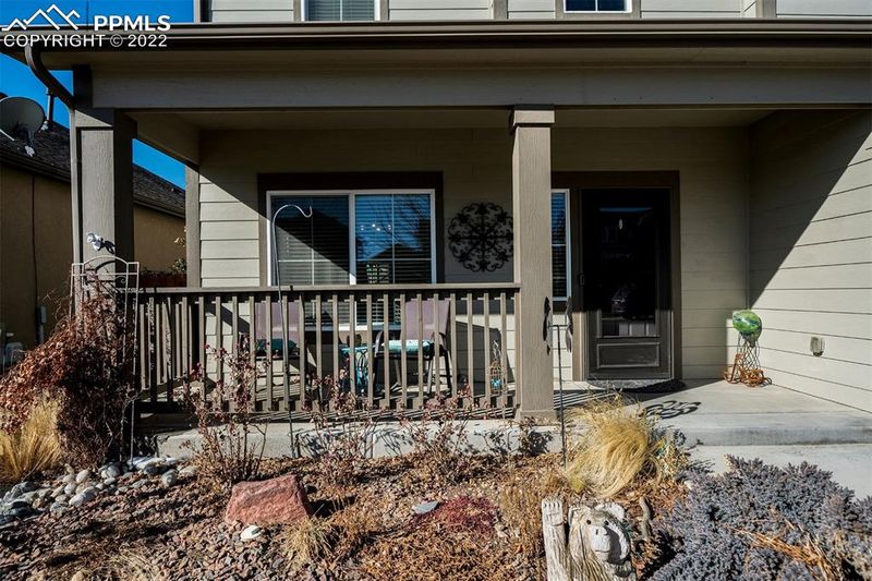6698 Stingray Ln, Colorado Springs, CO 80925