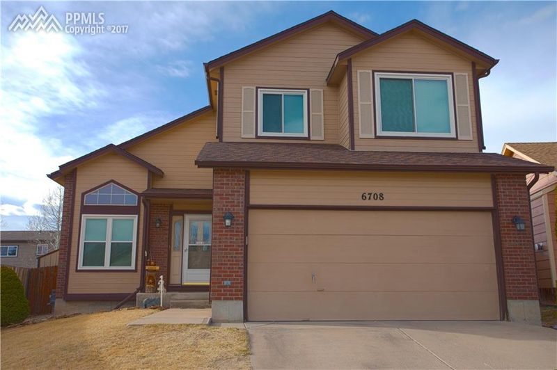 6708 Sleeping Giant Dr, Colorado Springs, CO 80923