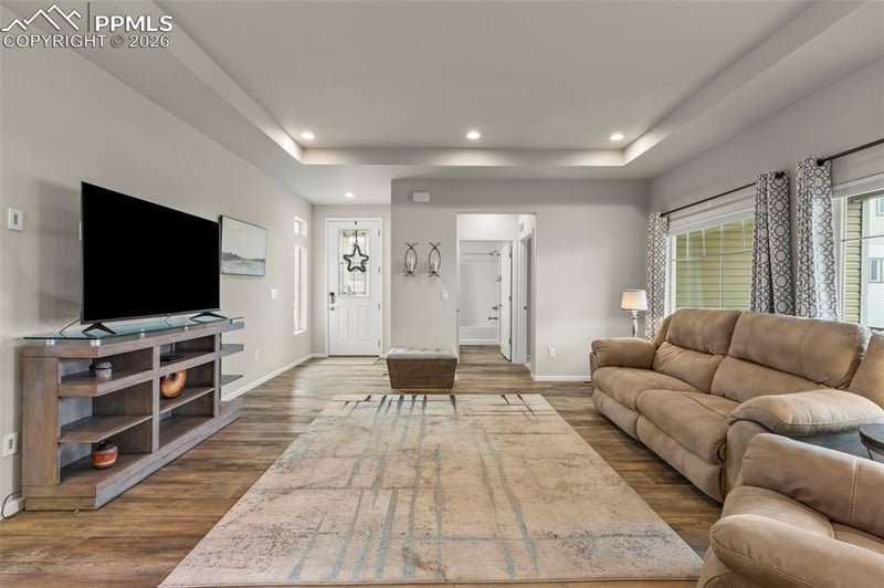 6712 Golden Briar Ln, Colorado Springs, CO 80927