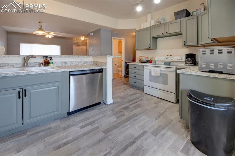6719 Bismark Rd, Colorado Springs, CO 80922
