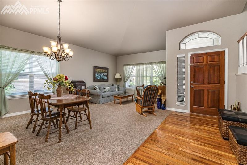 672 Saber Creek Dr, Monument, CO 80132