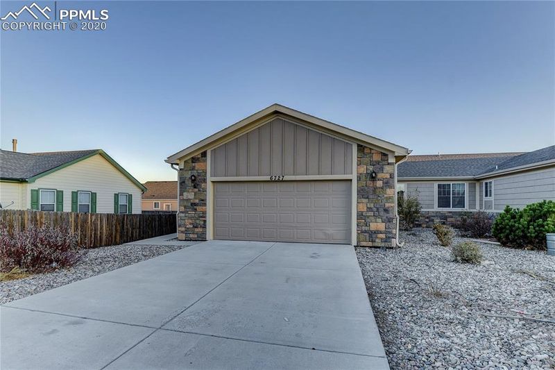 6727 Gelbvieh Rd, Peyton, CO 80831