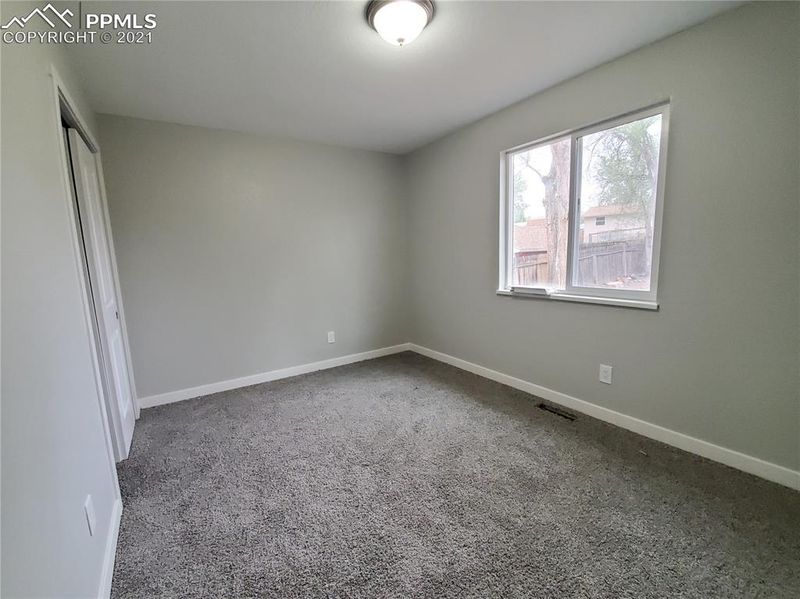 6728 Seneca Rd, Colorado Springs, CO 80915