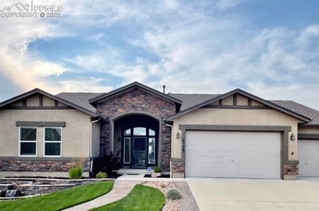 6728 Silver Star Ln, Colorado Springs, CO 80923