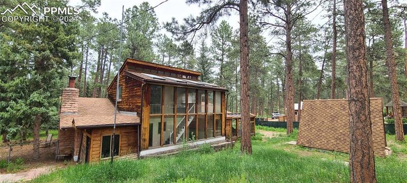 6735 Burrows Rd, Colorado Springs, CO 80908