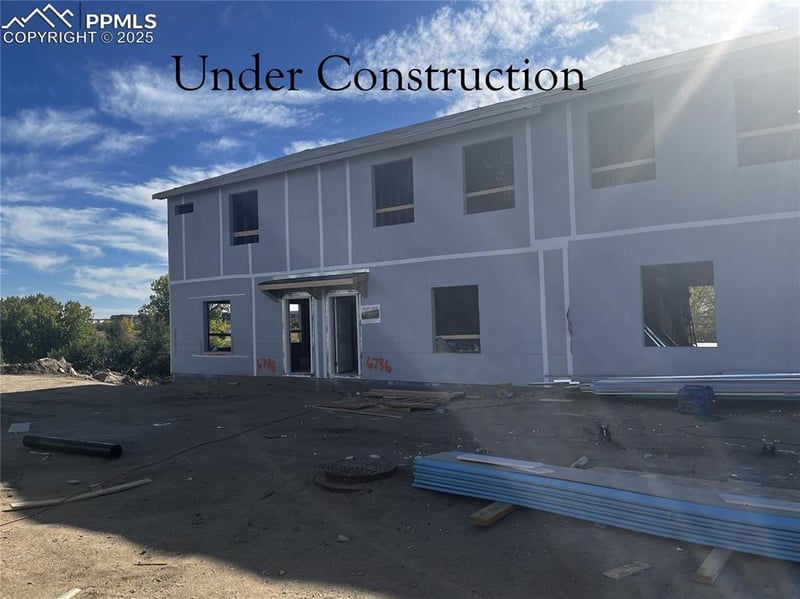 6736 Condor Hills Hts, Colorado Springs, CO 80915