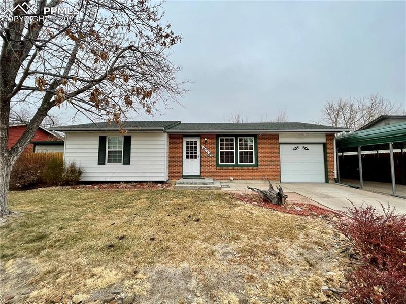 6740 Chippewa Rd, Colorado Springs, CO 80915