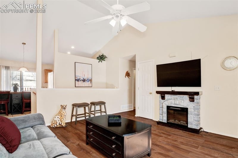 6740 Crazy Horse Dr, Colorado Springs, CO 80915