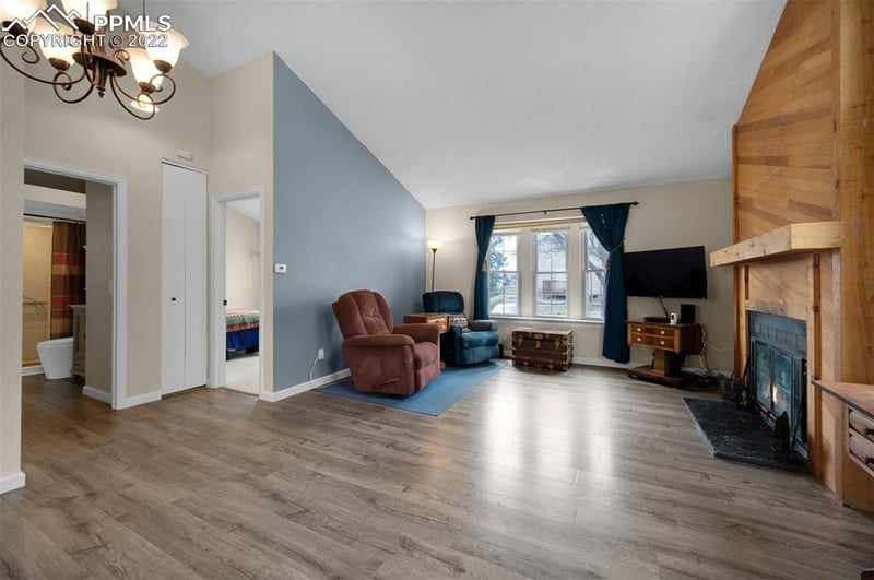 6743 Mountain Top Ln, Colorado Springs, CO 80919