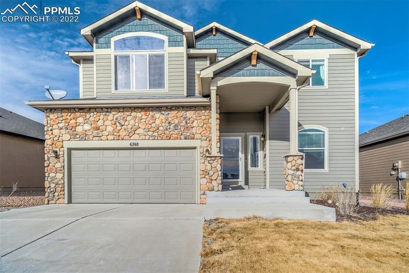 6748 Black Saddle Dr, Colorado Springs, CO 80924
