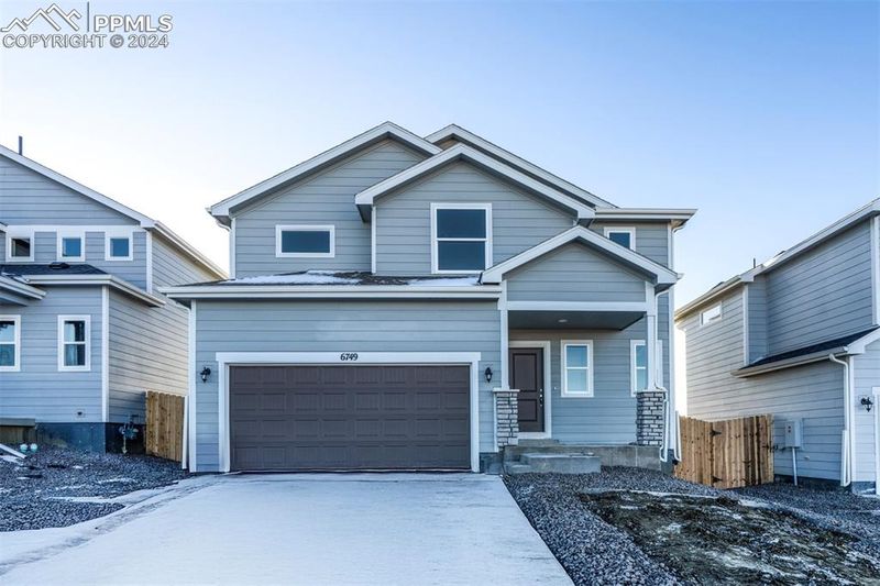 6749 Pearsoll St, Colorado Springs, CO 80925