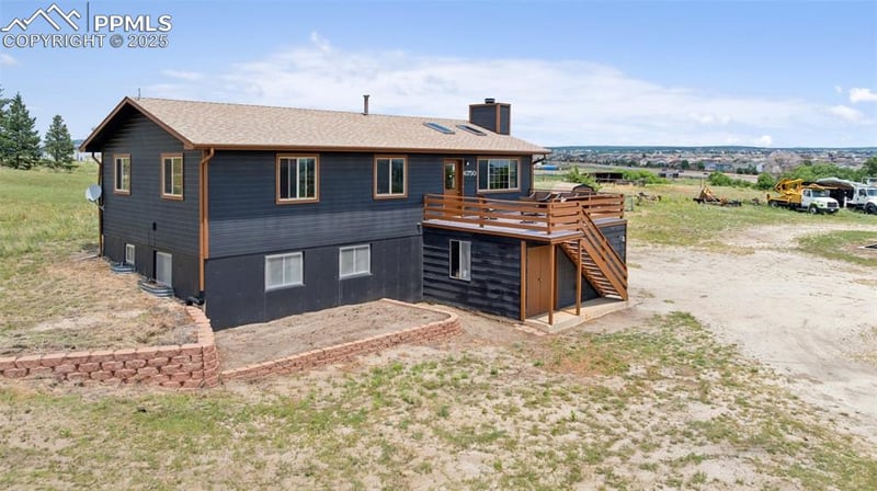 6750 Foxtrot Ln, Colorado Springs, CO 80924