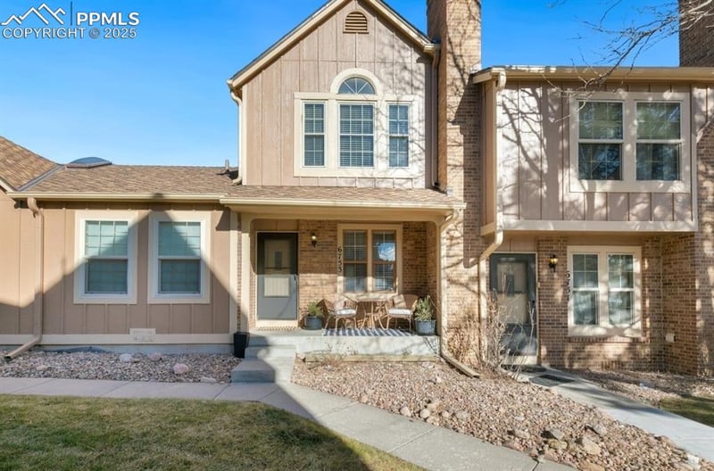 6753 Mountain Top Ln, Colorado Springs, CO 80919