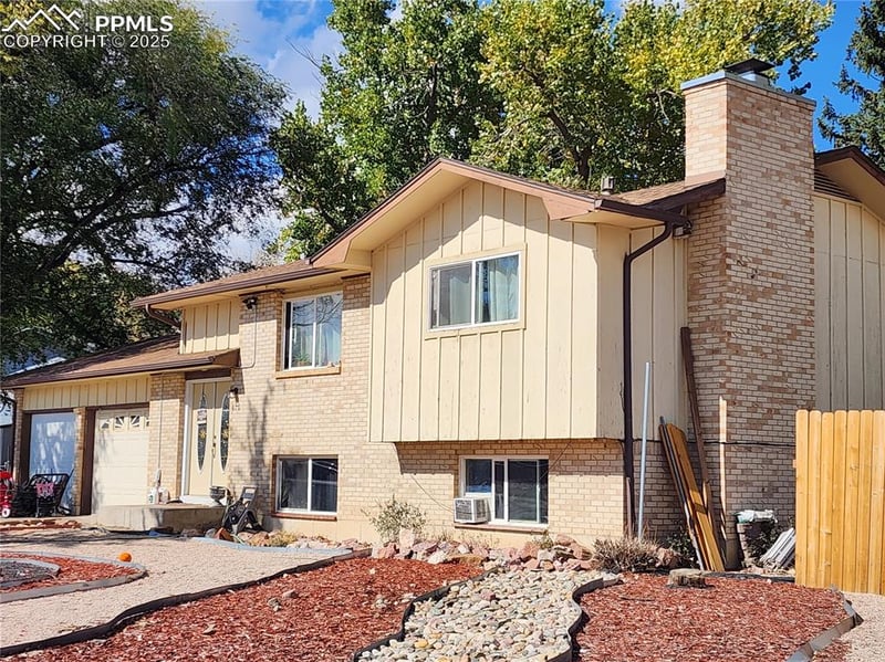 676 Fay Dr, Colorado Springs, CO 80911