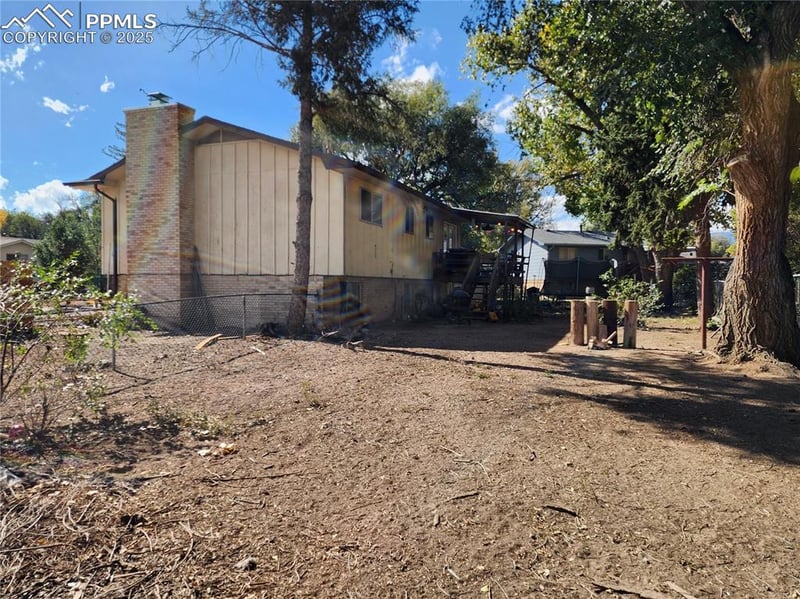 676 Fay Dr, Colorado Springs, CO 80911