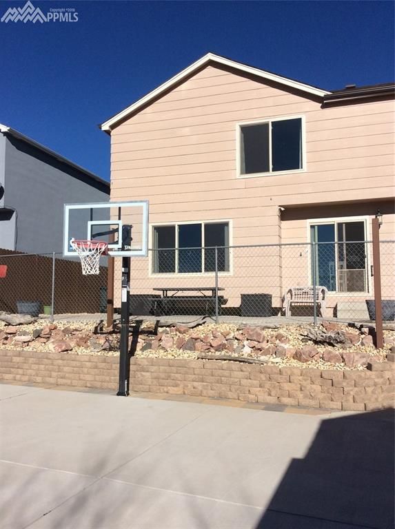 676 Welsh Cir, Colorado Springs, CO 80916