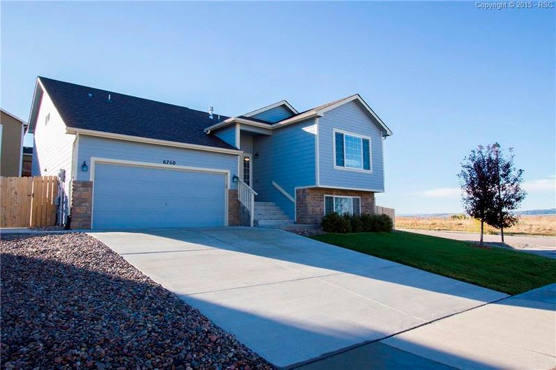 6760 Passing Sky Dr, Colorado Springs, CO 80911